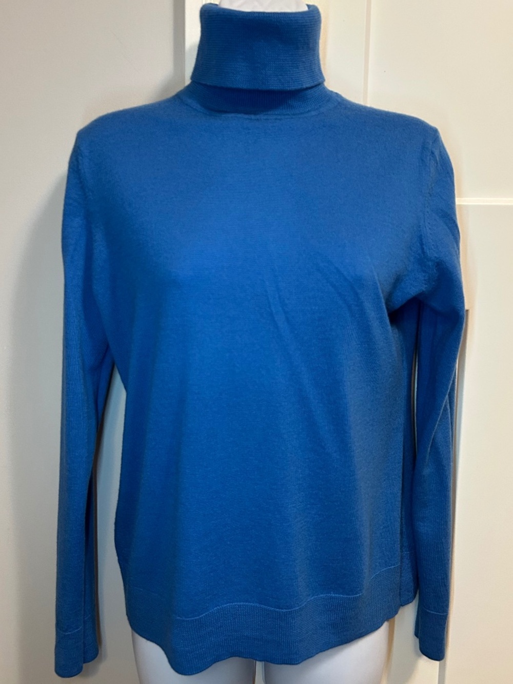 en Thread 100% Merino Wool Turtleneck Sweater Size S-M